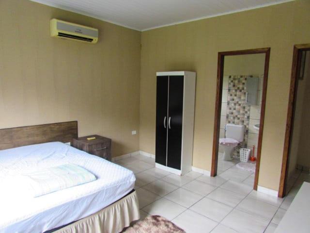 Chacara Rio Cachoeira Antonina Buitenkant foto
